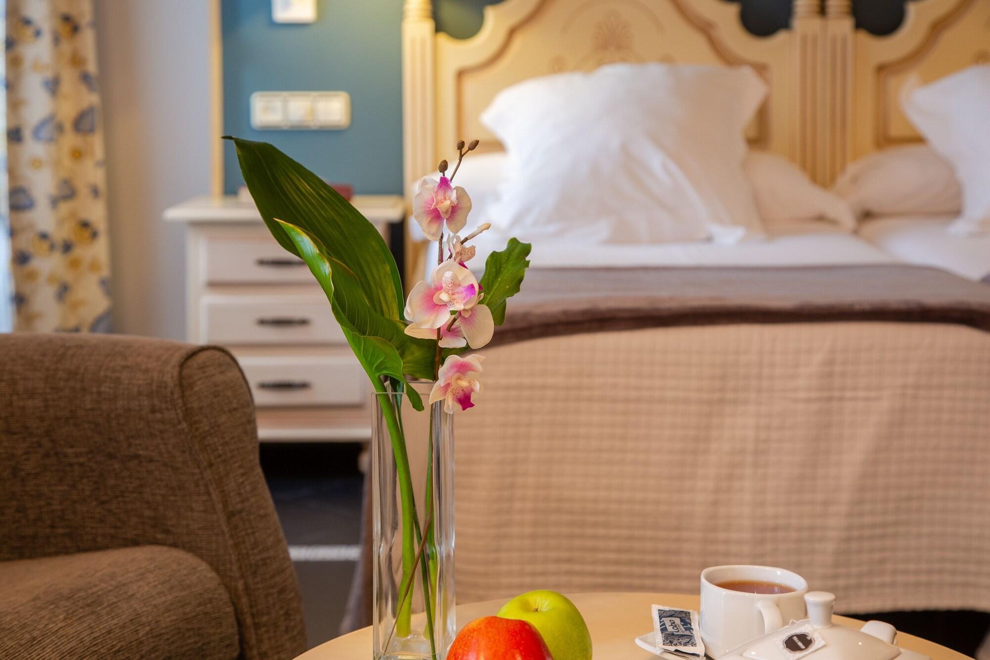 Hotel Palacio De La Vinona Oviedo Kültér fotó