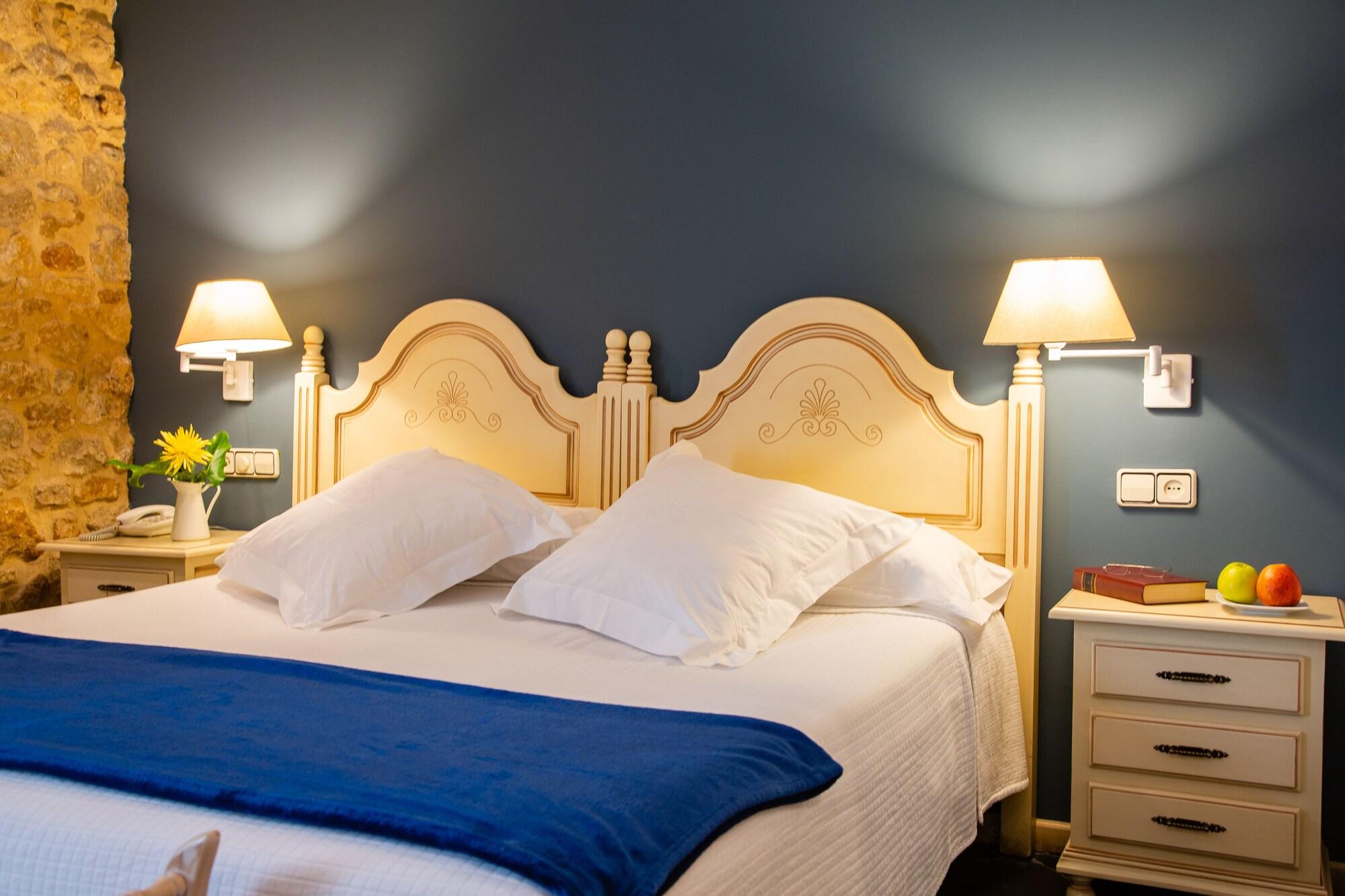 Hotel Palacio De La Vinona Oviedo Kültér fotó