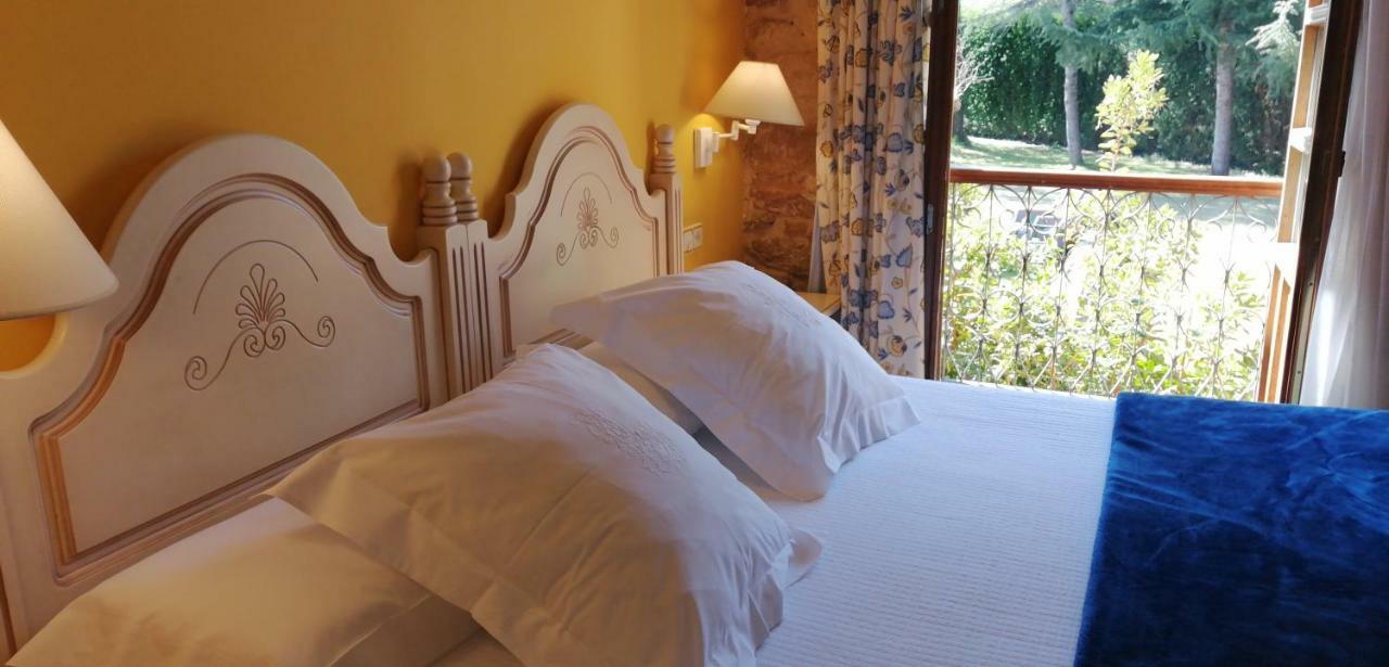 Hotel Palacio De La Vinona Oviedo Kültér fotó