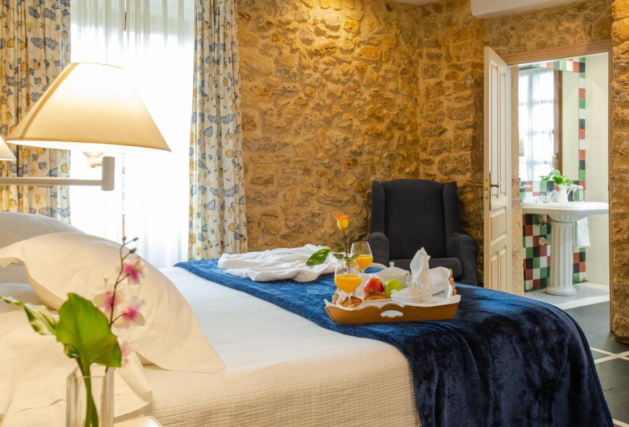 Hotel Palacio De La Vinona Oviedo Kültér fotó