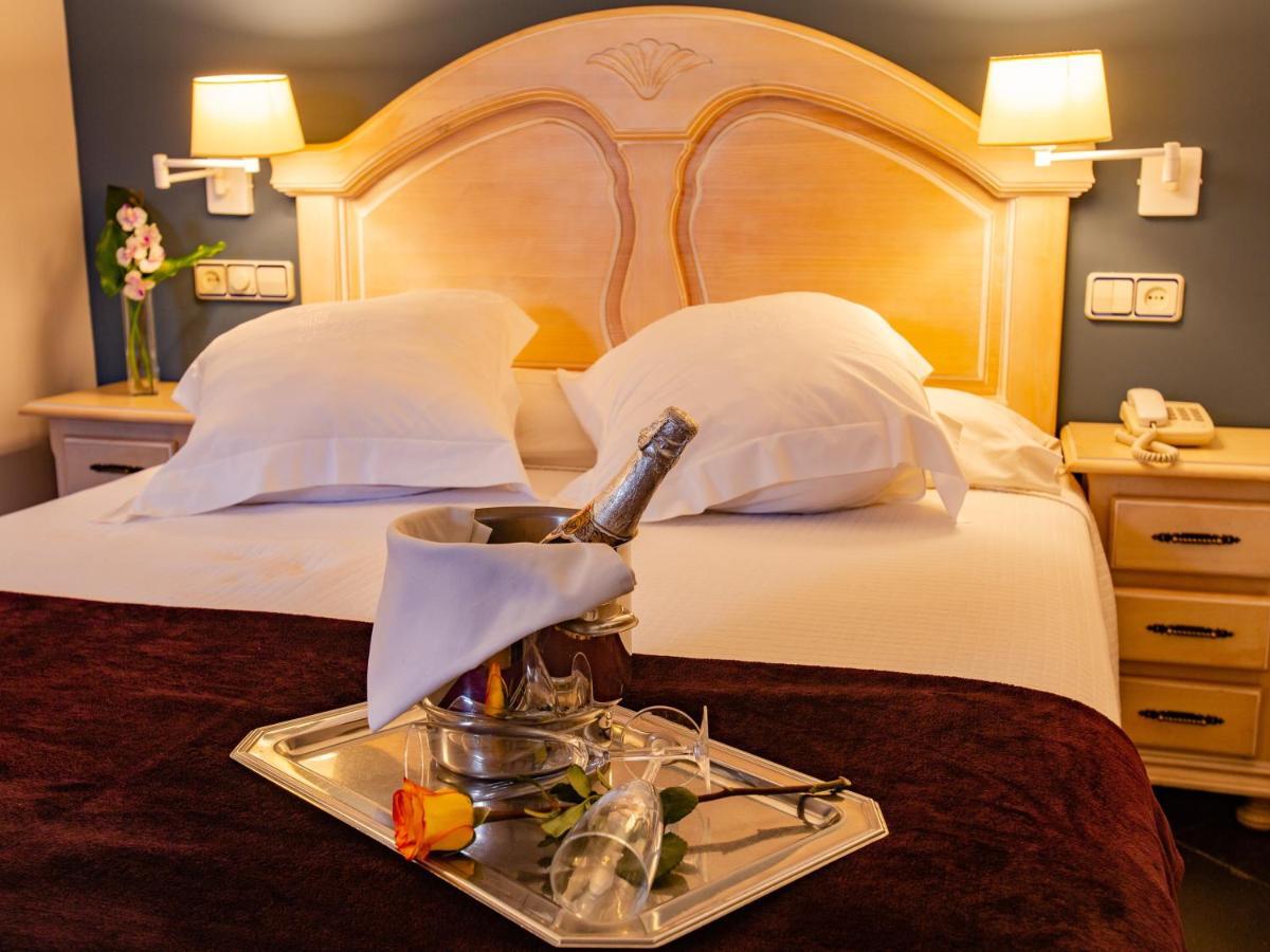 Hotel Palacio De La Vinona Oviedo Kültér fotó
